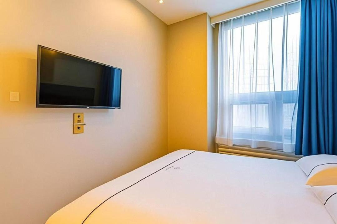 Qiqiaowu Hotel Beijing Daxing Airport Line Caoqiao Subway Station Branch Exteriör bild
